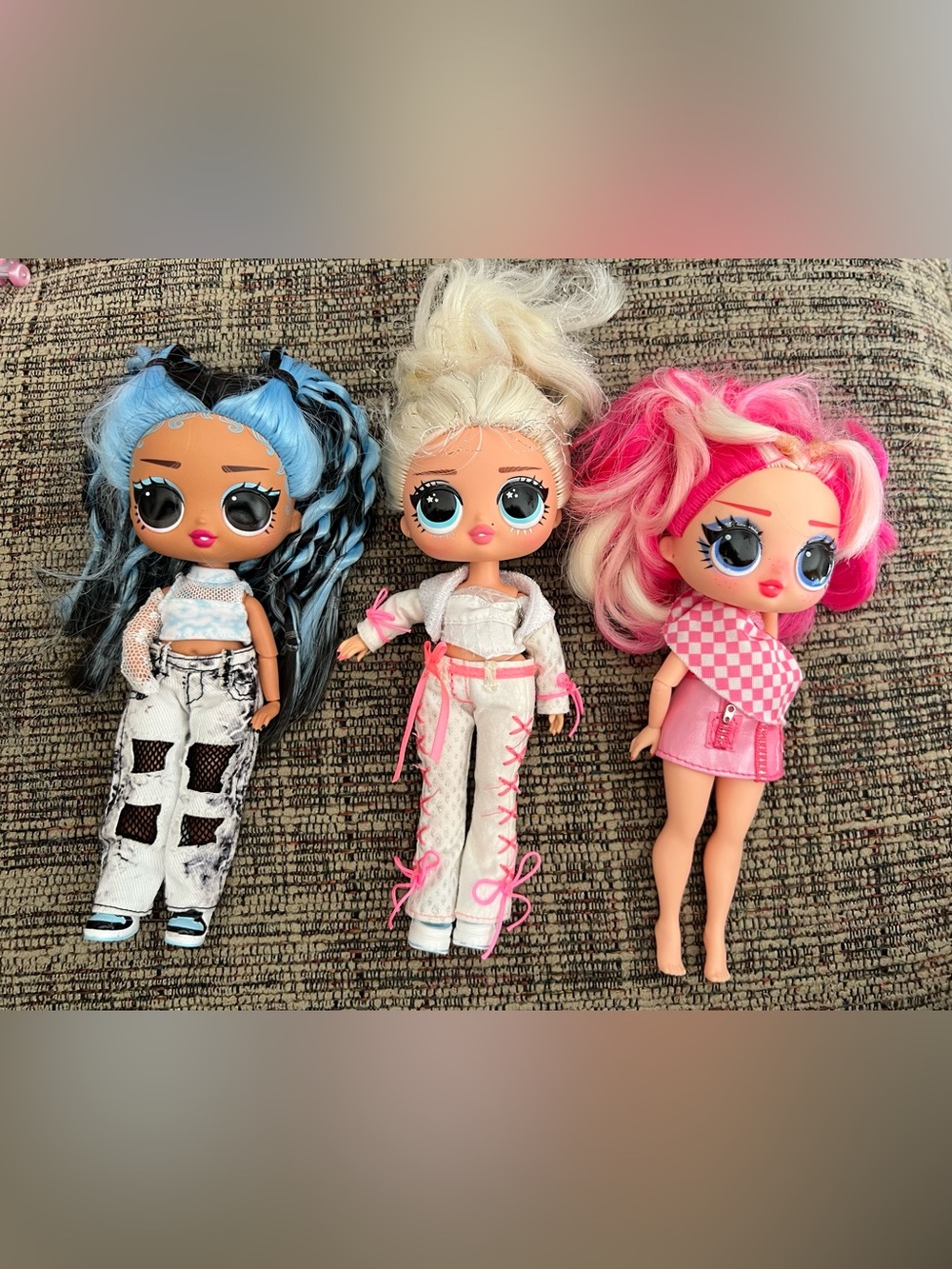 3 L.O.L. Surprise Tween Dolls